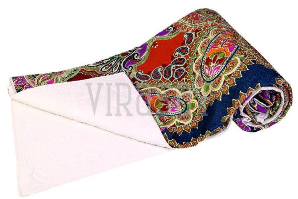 Rajasthani-Traditional-Floral-Pattern-Velvet-Double-Bed-Quilt3